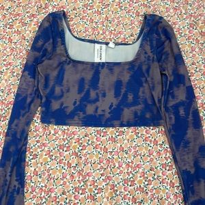 tie die crop top